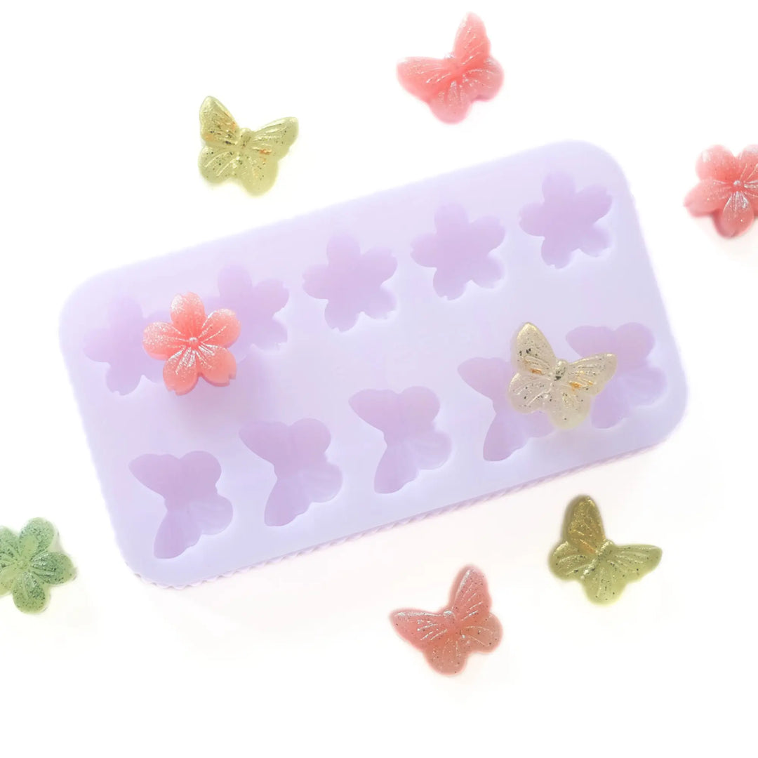 Butterfly + Sakura Treat Mold  |  Pawesomeday.no