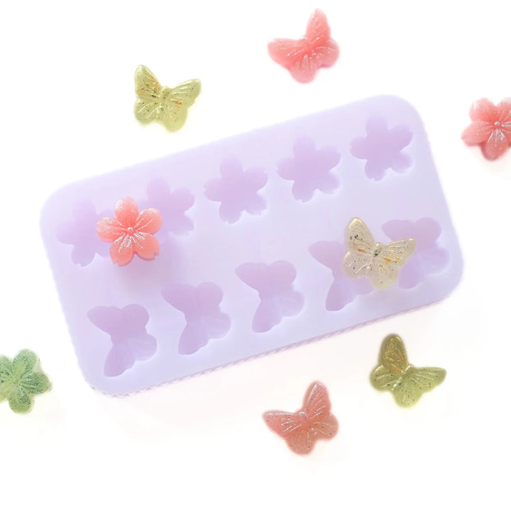 Butterfly + Sakura Treat Mold  |  Pawesomeday.no