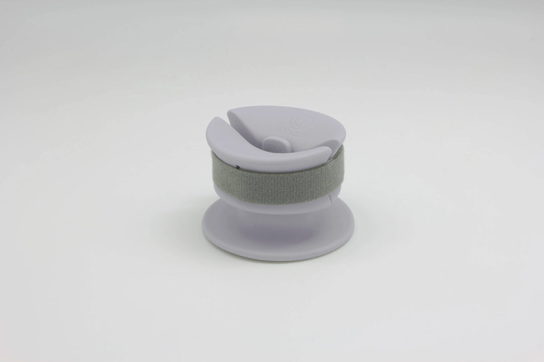 CHEWDEN Grip: Dog Chew Holder  |  Pawesomeday.no