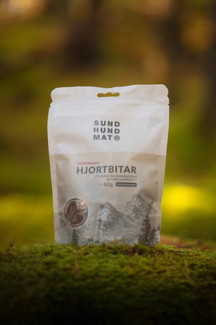 Frysetørkede hjortebiter 60g  |  Pawesomeday.no