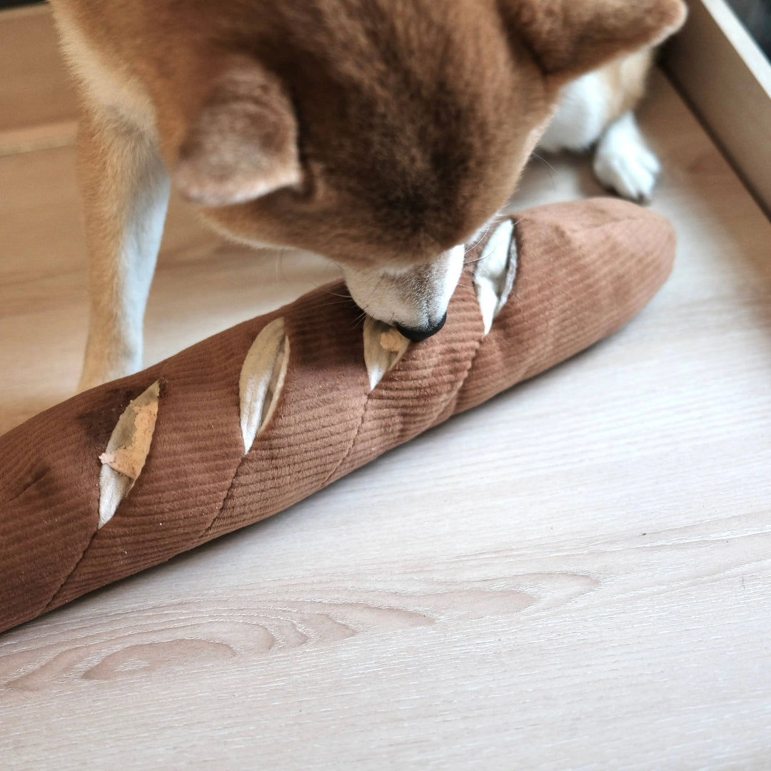 BAGUETTE//ENRICHMENT DOG TOY  |  Pawesomeday.no