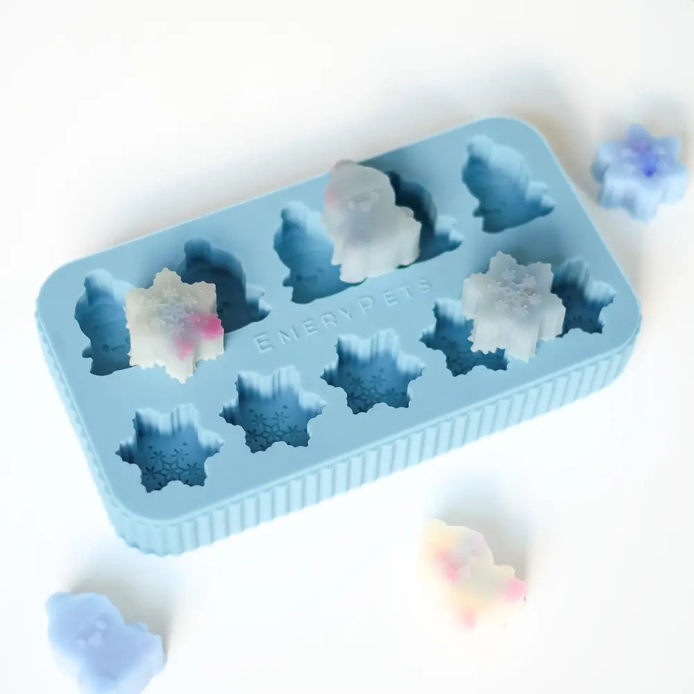 Holiday Treat Molds (SEASONAL)  |  Pawesomeday.no
