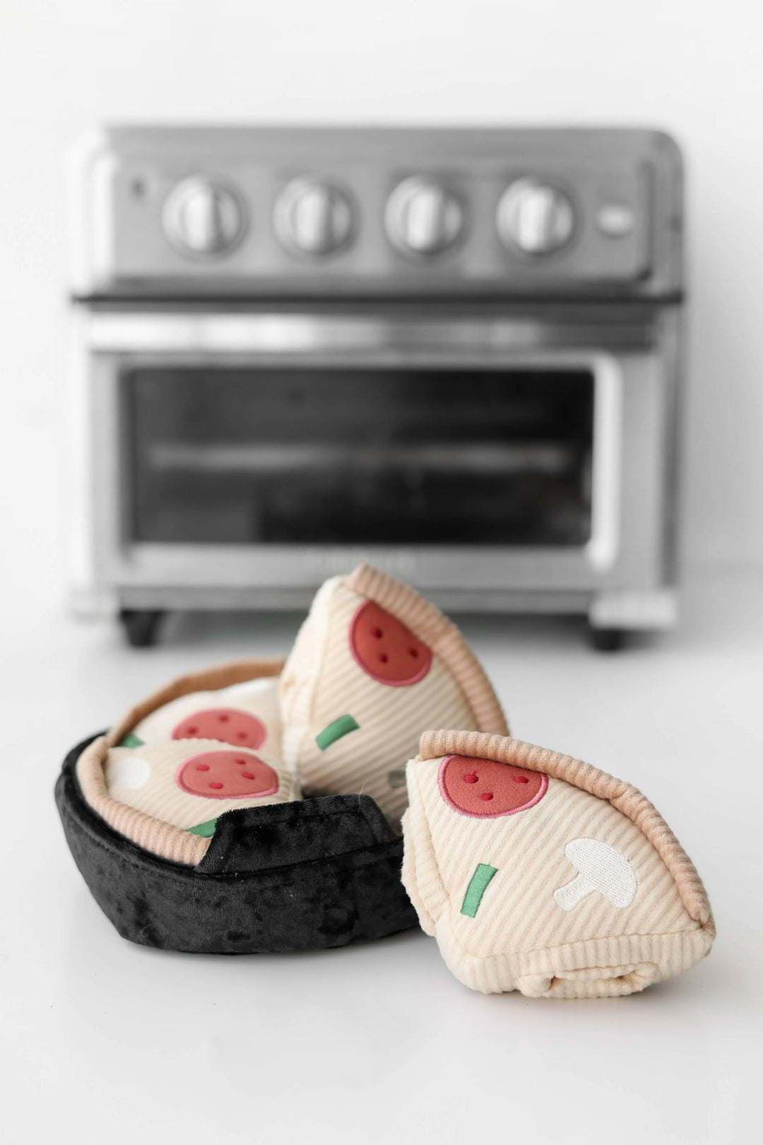 DEEP DISH PIZZA//ENRICHMENT DOG TOY  |  Pawesomeday.no