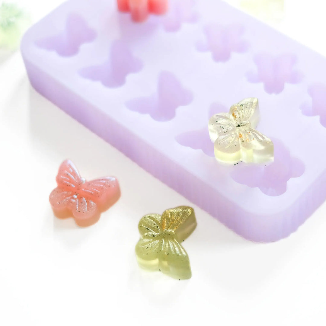 Butterfly + Sakura Treat Mold  |  Pawesomeday.no